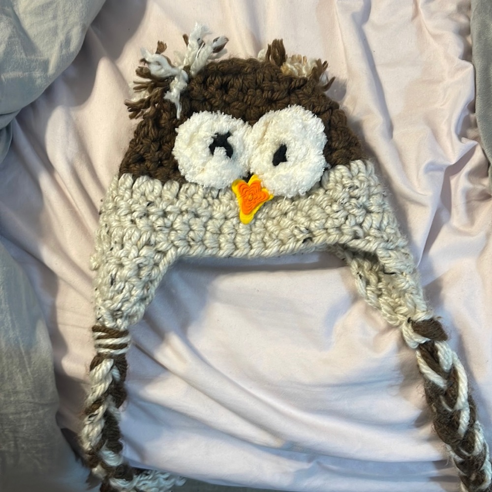 Crochet cute owl hat so warm and new brown and beige